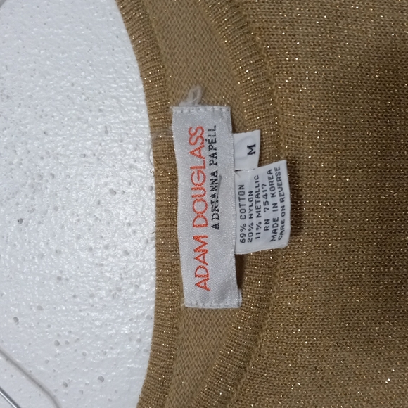 ADAM DOUGLAS/ADRIANNCE PAPELL GOLD GLITTER SWEATER - Picture 3 of 3